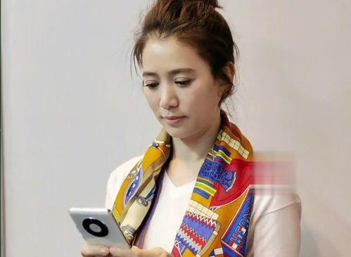 明星吃黑瓜被抓视频,视频引发网友热议