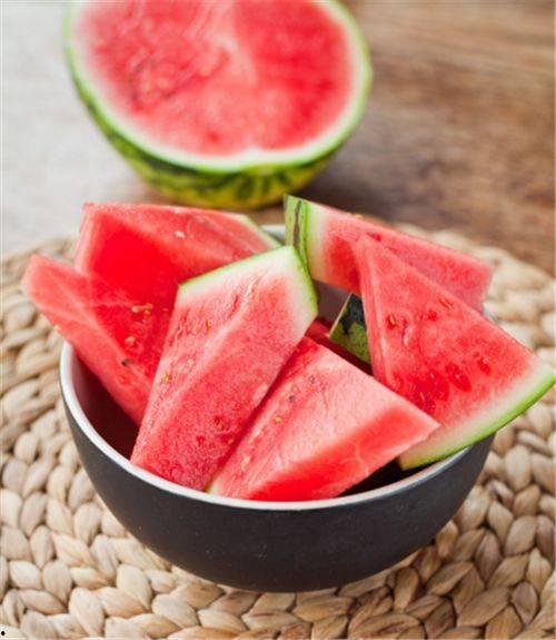 湖南沙漠瓜今日零售价,新鲜美味，价格实惠，快来尝鲜！